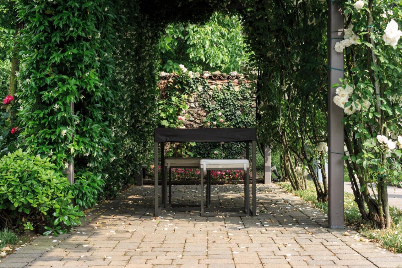 B&B A Ca' Minore Franciacorta Passirano Dış mekan fotoğraf